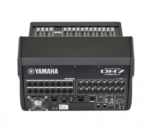 Yamaha DM7 Compact Цифровой микшерный пульт